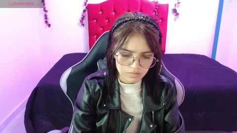 Snapshot of jaide387017 chatting on 25, 5, 2026 jaide387017 online show from 25, 5, 2026