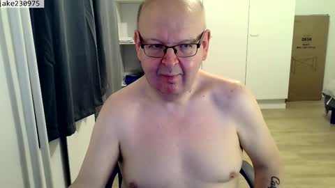 Snapshot of jake230975 chatting on 15, 3, 2026 Jake2309 online show from 15, 3, 2026