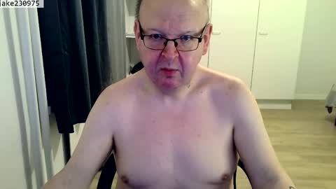 Snapshot of jake230975 chatting on 10, 4, 2026 Jake2309 online show from 10, 4, 2026