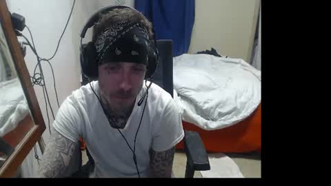 Snapshot of jake265897 chatting on 26, 6, 2026 showingitoff online show from 26, 6, 2026