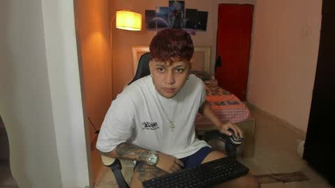 Snapshot of jake_pons chatting on 28, 12, 2024 Jake Pons online show from 28, 12, 2024