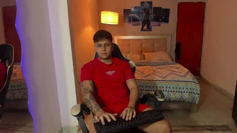 Snapshot of jake_pons chatting on 26, 1, 2025 Jake Pons online show from 26, 1, 2025