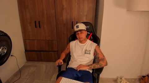 Snapshot of jake_pons chatting on 10, 1, 2026 Jake Pons online show from 10, 1, 2026