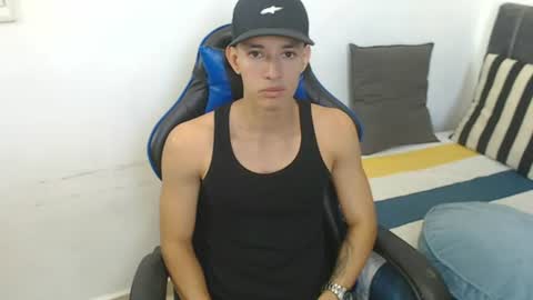 Snapshot of jake_shadow14 chatting on 11, 6, 2026 Hi guys im new 3 online show from 11, 6, 2026