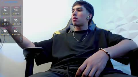 Snapshot of jake_tripp chatting on 13, 12, 2024 jake_tripp online show from 13, 12, 2024