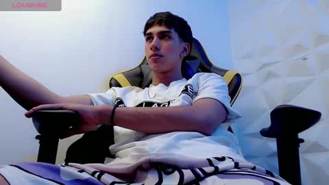 Snapshot of jake_tripp chatting on 14, 12, 2024 jake_tripp online show from 14, 12, 2024