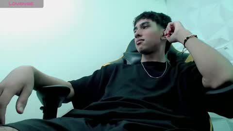 Snapshot of jake_tripp chatting on 17, 12, 2024 jake_tripp online show from 17, 12, 2024