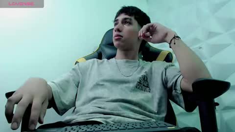 Snapshot of jake_tripp chatting on 28, 12, 2024 jake_tripp online show from 28, 12, 2024