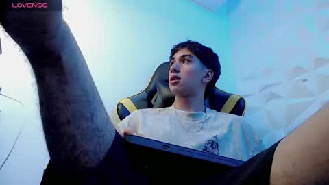 Snapshot of jake_tripp chatting on 28, 12, 2024 jake_tripp online show from 28, 12, 2024