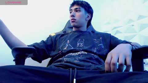 Snapshot of jake_tripp chatting on 3, 1, 2025 jake_tripp online show from 3, 1, 2025