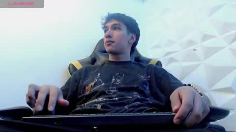 Snapshot of jake_tripp chatting on 8, 1, 2025 jake_tripp online show from 8, 1, 2025