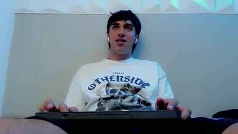 Snapshot of jake_tripp chatting on 27, 9, 2025 jake_tripp online show from 27, 9, 2025