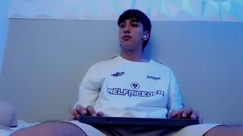Snapshot of jake_tripp chatting on 28, 9, 2025 jake_tripp online show from 28, 9, 2025
