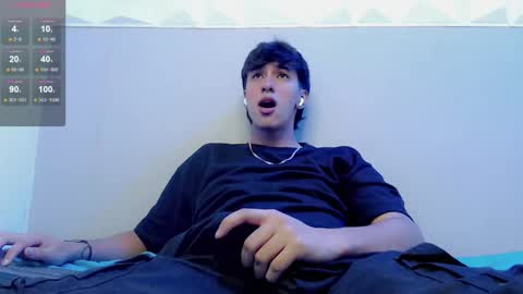 Snapshot of jake_tripp chatting on 23, 11, 2025 jake_tripp online show from 23, 11, 2025