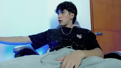 Snapshot of jake_tripp__ chatting on 18, 3, 2026 jake online show from 18, 3, 2026