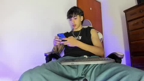 Snapshot of jake_tripp__ chatting on 26, 4, 2026 jake online show from 26, 4, 2026