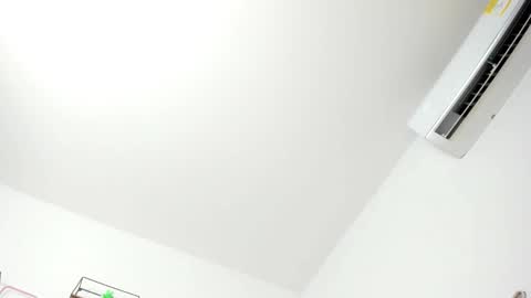 Snapshot of jakou_jaxxx chatting on 10, 10, 2025 jakou online show from 10, 10, 2025