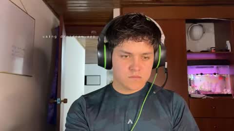 Snapshot of james__taylor21 chatting on 7, 10, 2025 JAMES TAYLOR online show from 7, 10, 2025