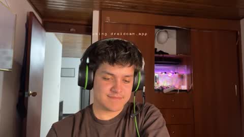 Snapshot of james__taylor21 chatting on 9, 10, 2025 JAMES TAYLOR online show from 9, 10, 2025