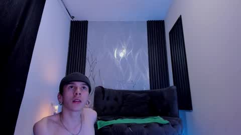 james_adamss_ online show from 15, 1, 2026