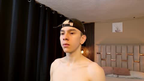 james_adamss_ online show from 21, 2, 2026