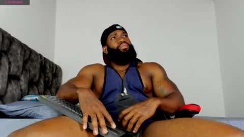 Snapshot of james_bbcmuscle chatting on 23, 4, 2026 James BBC online show from 23, 4, 2026