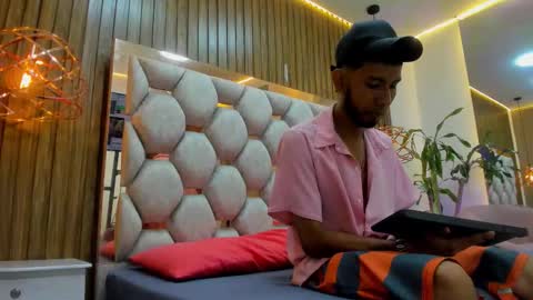 Snapshot of james_walsh chatting on 1, 2, 2026 James Walsh online show from 1, 2, 2026