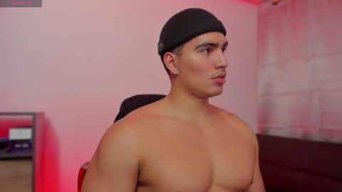 James Gray online show from 12, 10, 2025