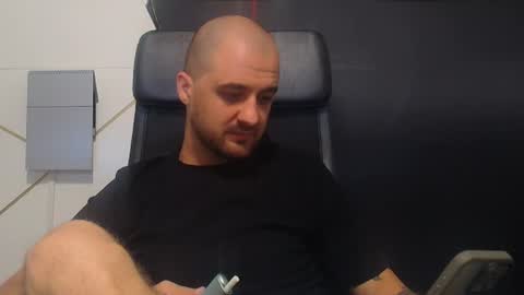 Snapshot of jamesmyersx chatting on 5, 7, 2026 JamesMyers online show from 5, 7, 2026
