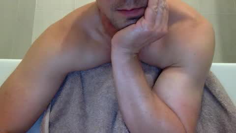 jamesnewtron online show from 14, 10, 2025