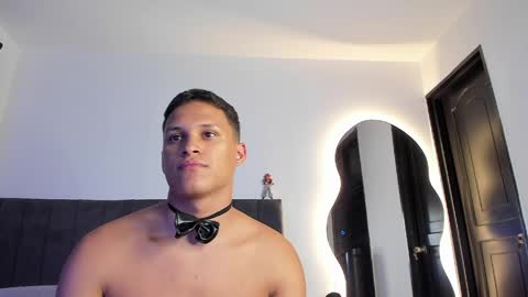 Snapshot of jamesowenn chatting on 5, 6, 2026 James Owenn online show from 5, 6, 2026