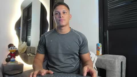 Snapshot of jamesowenn chatting on 1, 8, 2026 James Owenn online show from 1, 8, 2026