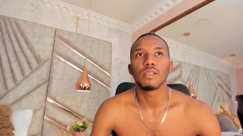 Snapshot of jamesparck chatting on 9, 1, 2025 James online show from 9, 1, 2025