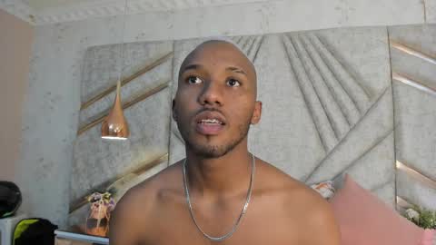 Snapshot of jamesparck chatting on 9, 2, 2025 James online show from 9, 2, 2025