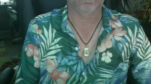 Snapshot of jamesray722 chatting on 5, 7, 2026 jamesray722 online show from 5, 7, 2026