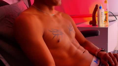 Jamesshott  online show from 16, 1, 2026