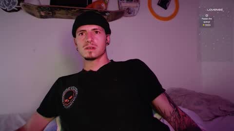 jamesss____ online show from 22, 10, 2025