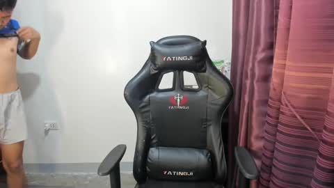 jamesthebigcockxxx online show from 12, 1, 2025