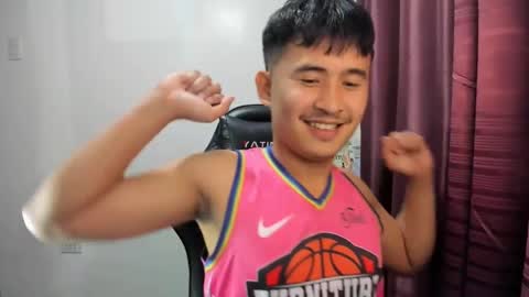 jamesthebigcockxxx online show from 13, 1, 2025