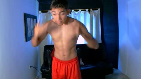 Jamithindependent model online show from 31, 3, 2026