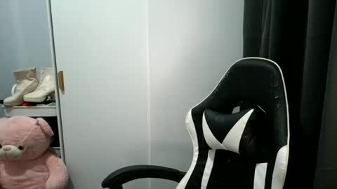 Snapshot of jane_bratxxx chatting on 10, 11, 2025 YOUR LOVELY JANE online show from 10, 11, 2025