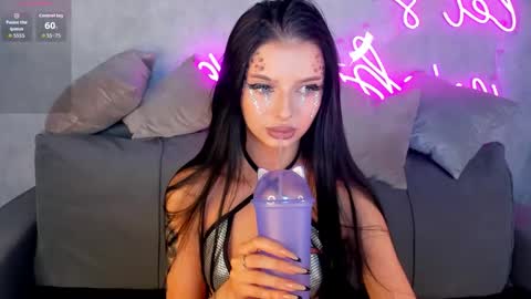 Snapshot of jane_johnston chatting on 31, 10, 2025 Eva online show from 31, 10, 2025