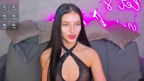 Snapshot of jane_johnston chatting on 11, 11, 2025 Eva online show from 11, 11, 2025