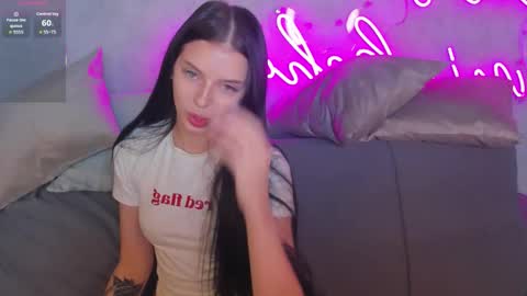 Snapshot of jane_johnston chatting on 19, 11, 2025 Eva online show from 19, 11, 2025