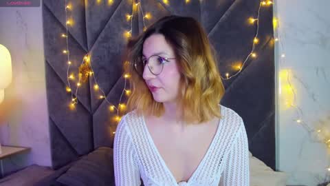 Snapshot of jane_pearl chatting on 9, 1, 2025 Jane online show from 9, 1, 2025