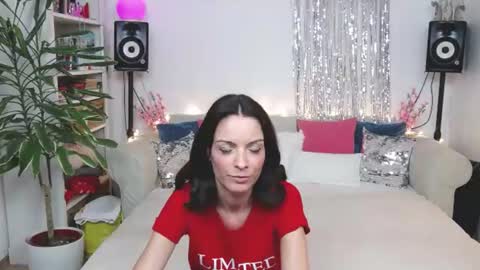 Snapshot of janedejay chatting on 10, 6, 2026 JaneDejay online show from 10, 6, 2026