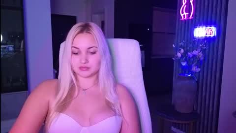 Snapshot of janemiss chatting on 25, 10, 2025 Jane online show from 25, 10, 2025