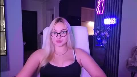 Snapshot of janemiss chatting on 11, 11, 2025 Jane online show from 11, 11, 2025