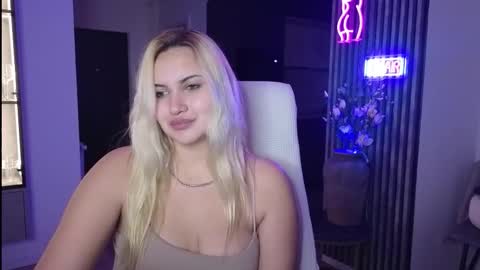 Snapshot of janemiss chatting on 16, 11, 2025 Jane online show from 16, 11, 2025