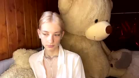 Snapshot of janicesivertsen chatting on 29, 6, 2026 Elsa online show from 29, 6, 2026